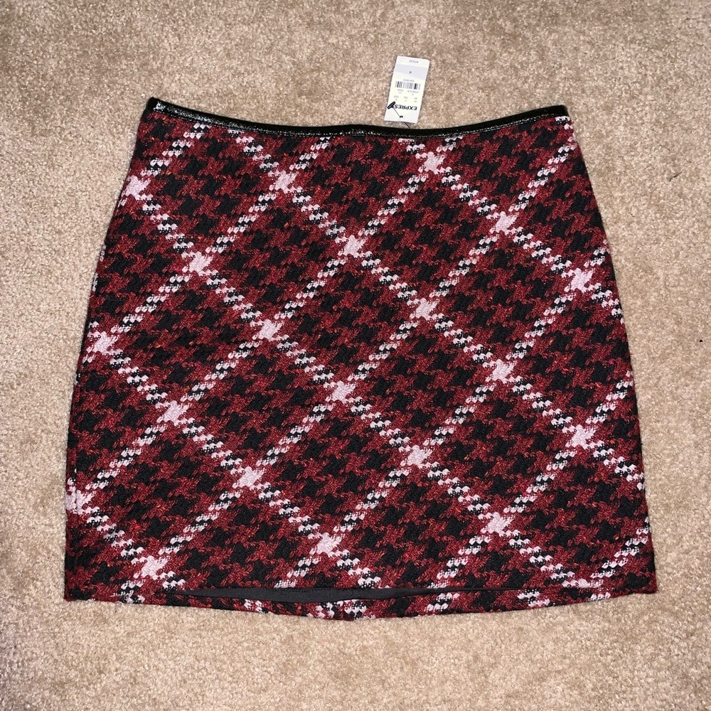 Express Chevron Mini Skirt